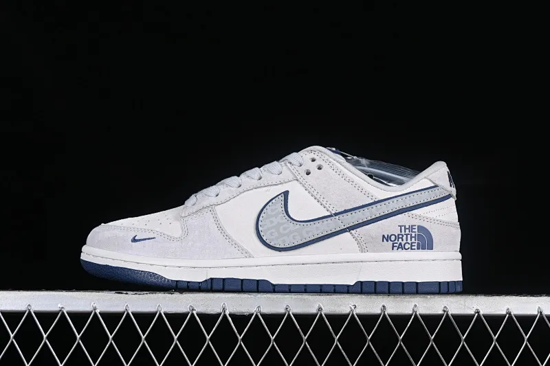 All categories Nk SB Dunk Series Nk SB Dunk Low High-end customized low-top sneakers Nk Dunk Low North CDG joint-green Three-party joint SB low-top casual sneakers FC1688-179
